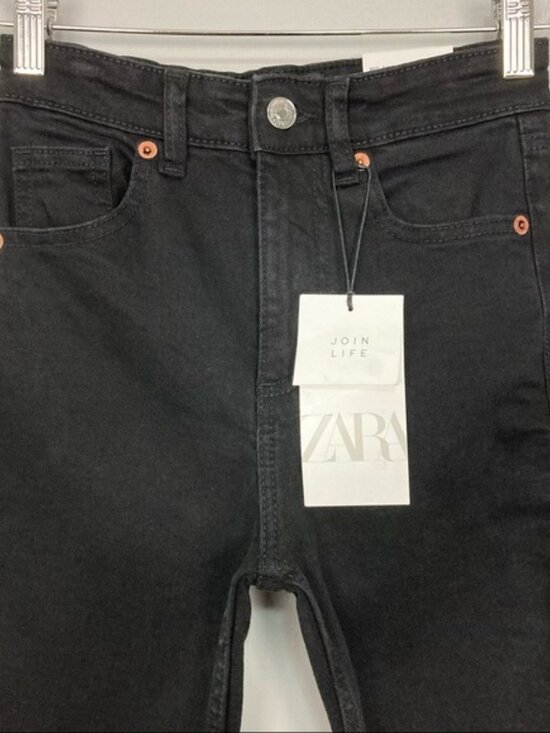 New Zara Cropped Flare Jeans High Rise Frayed Hem Black - Picture 3 of 9